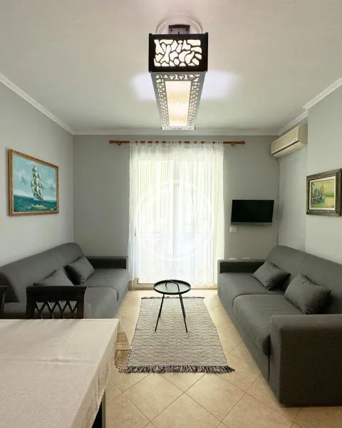 Apartament 1+1  Mali i Robit