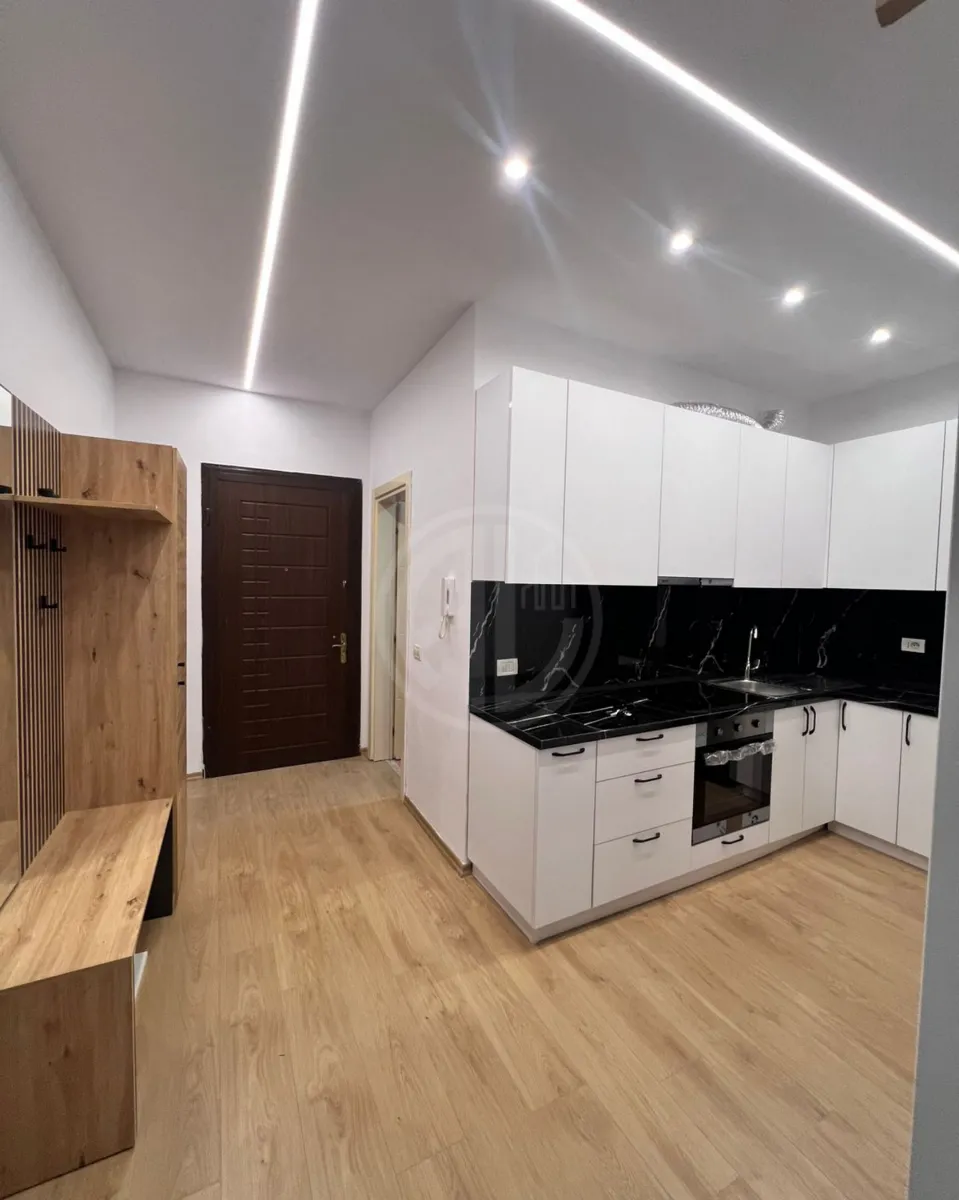 Apartament 2+1 tek shkolla “Eftali Koçi”