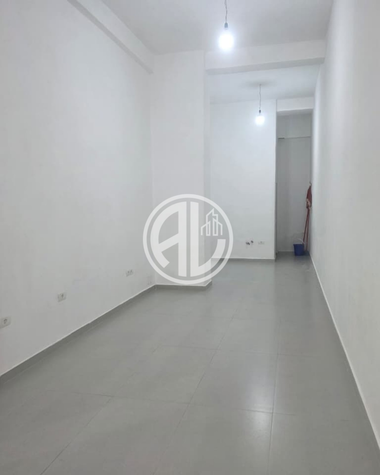 Ambient Biznesi per Qira