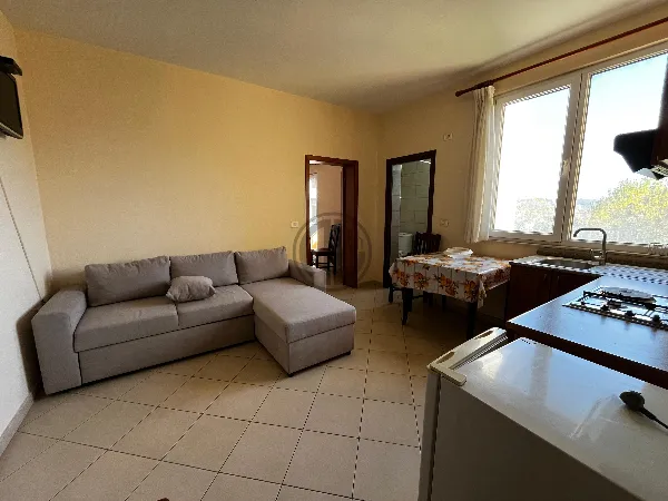 Hotel me 20 apartamente, restorant, dhe lavanderi per shitje - Image 3