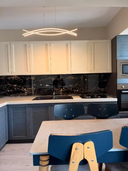 Apartament 2+1 tek Rruga e Portit, Durres - Image 2