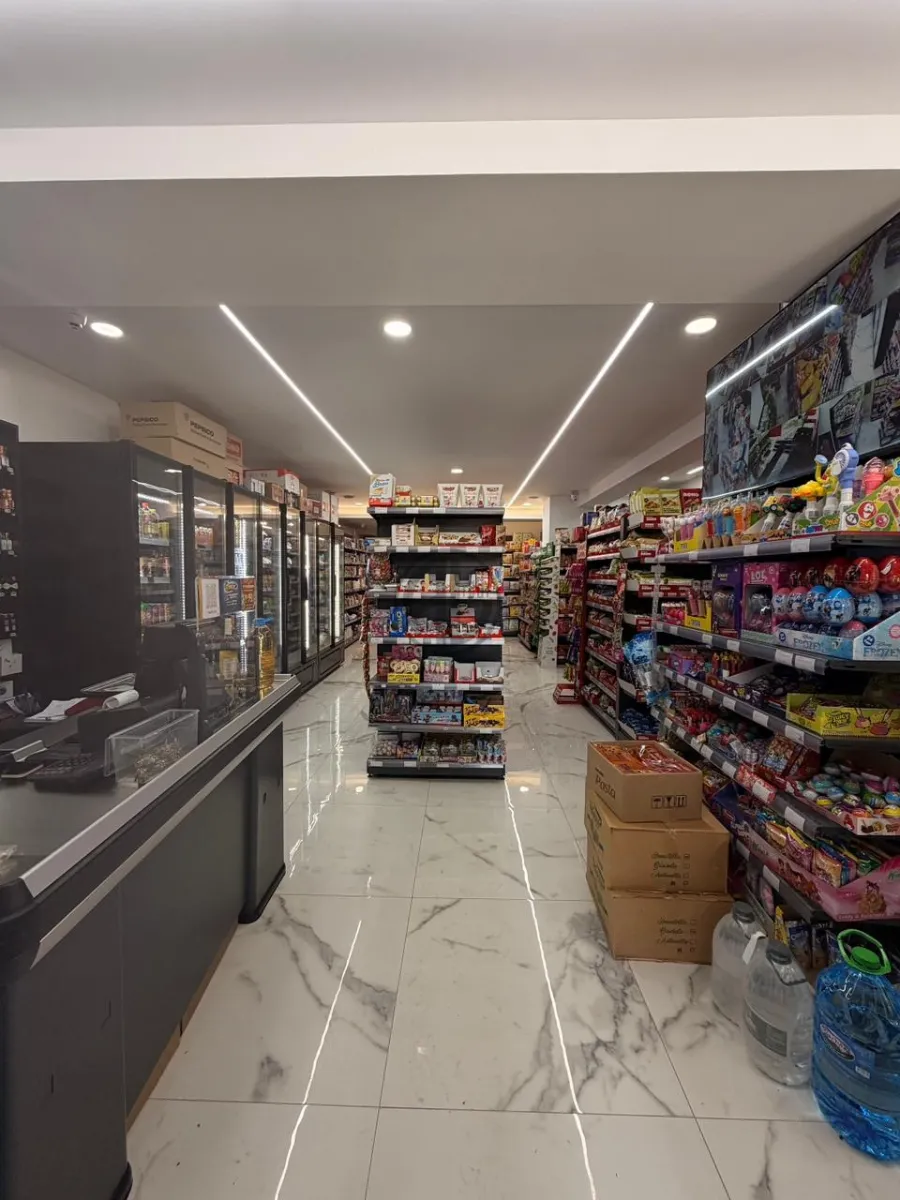 Shitet Ambient Biznesi + Biznes Aktiv,  Plazh Durres
