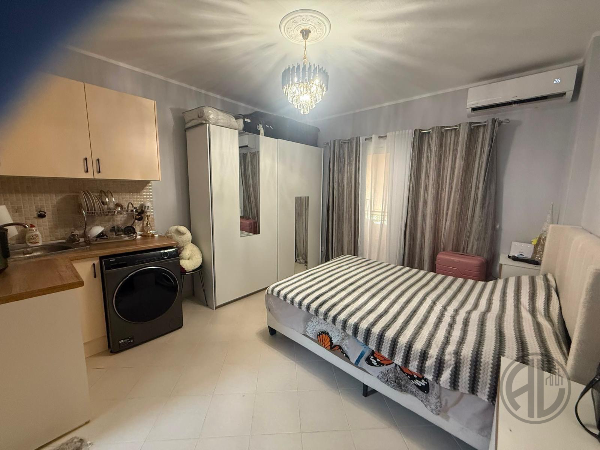 MONOLOCALE IN VENDITA – SHKËMBI I KAVAJËS