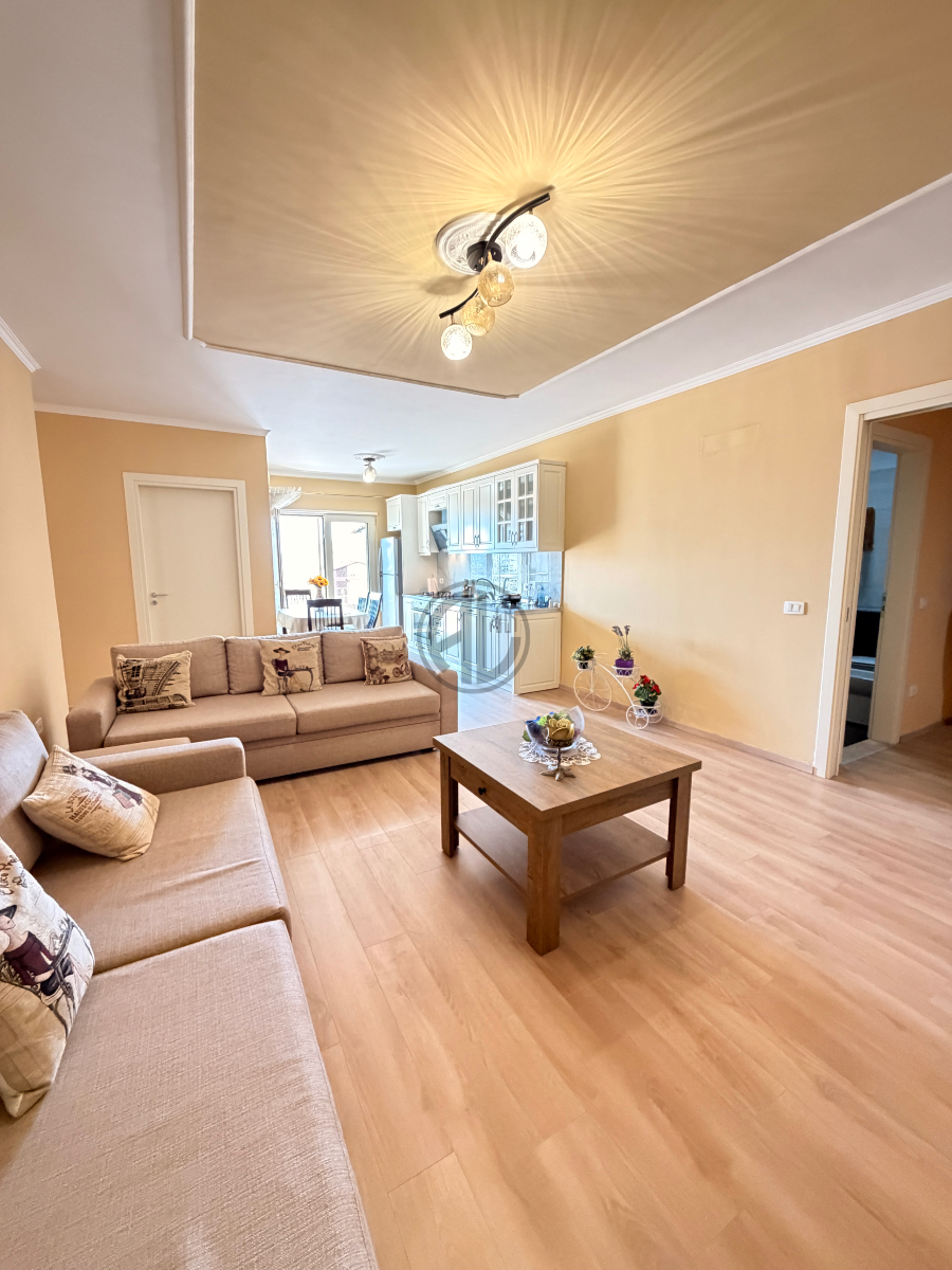 Shitet Apartament 3+1+2 - Ish Fabrika e Bukës, Durrës