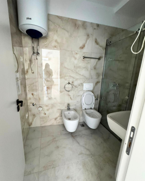  Apartament 1+1 për Shitje – Golem, Durrës - Image 3