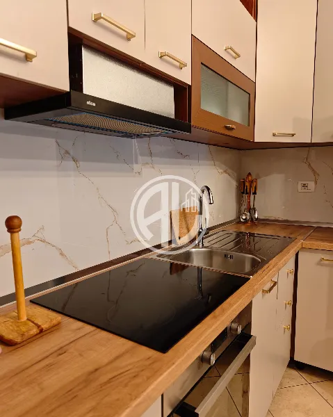 Shitet Apartament 2+1 – Vijë e Parë me Detin, Golem - Video