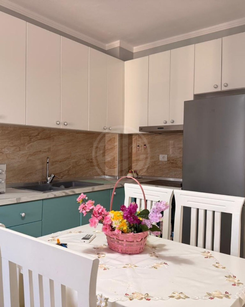 🏠 Apartamente 1+1 +🅿️ me qira – Golem 