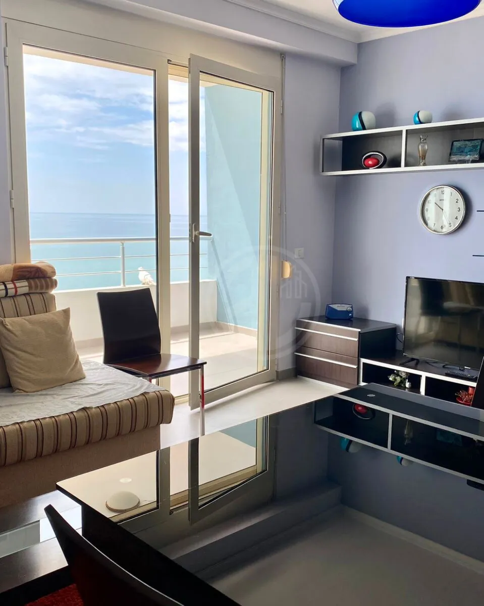 Apartament 2+1 Vije e pare me detin, tek Shkembi i Kavajes