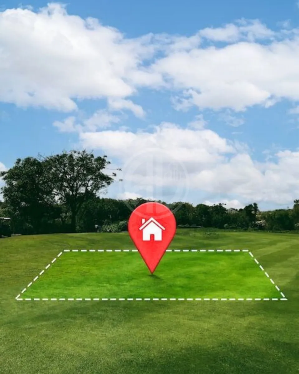 1000 m2 TOKË  PËR SHITJE – NË SHËNAVLASH