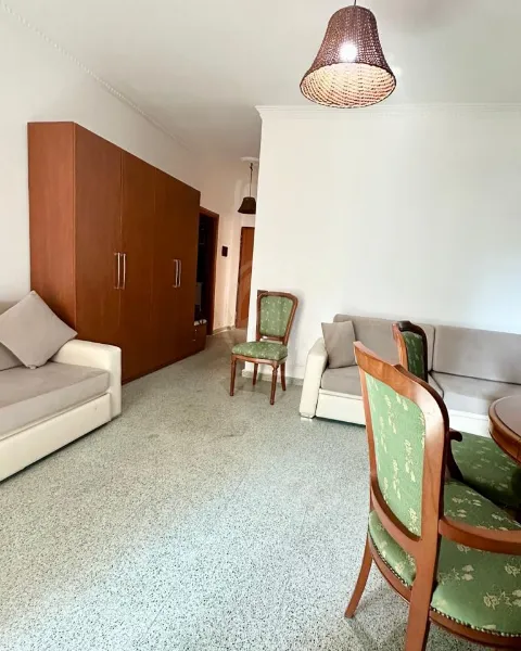 JEPET ME QIRA – Apartament 1+1 (Vijë e Parë, Pamje Deti) prane Adriatik 2 - Image 2