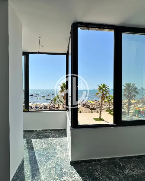 Ambient biznesi per qira, vije e pare me detin , full sea view 