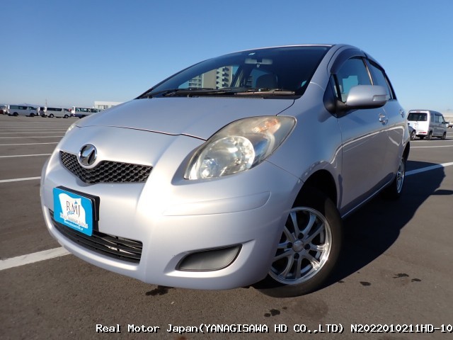 2009 TOYOTA VITZ