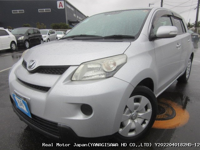 2010 TOYOTA IST