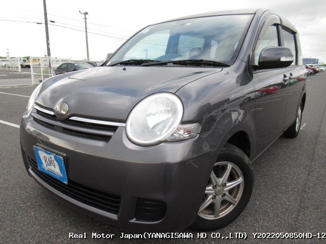 2010 TOYOTA SIENTA