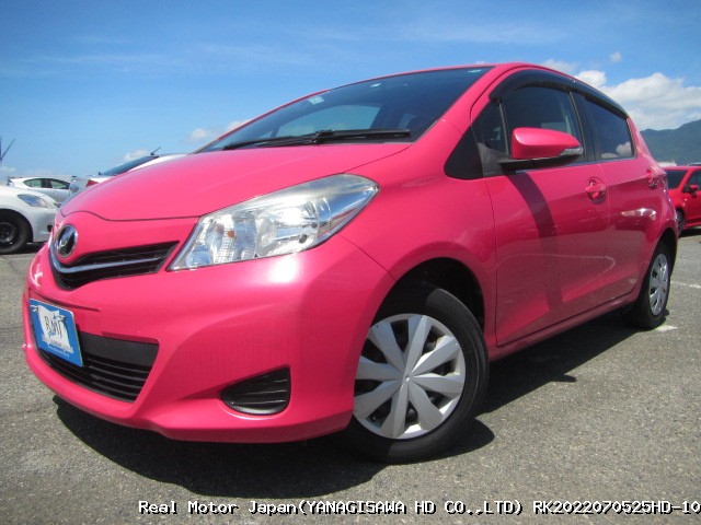2011 TOYOTA VITZ