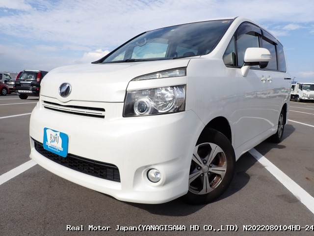 2007 TOYOTA VOXY