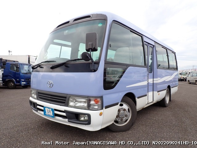 2002 TOYOTA COASTER
