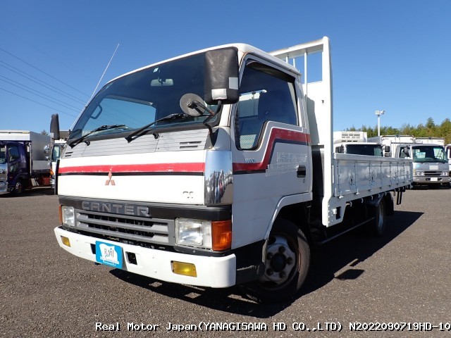 1990 MITSUBISHI CANTER