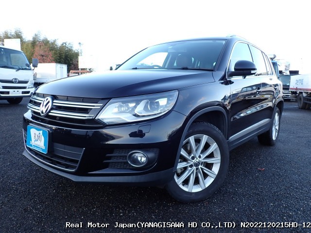 2012 VOLKSWAGEN TIGUAN