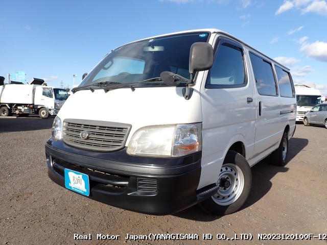 2000 TOYOTA HIACE VAN