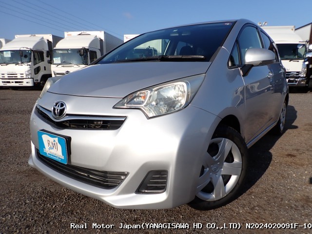 2012 TOYOTA RACTIS
