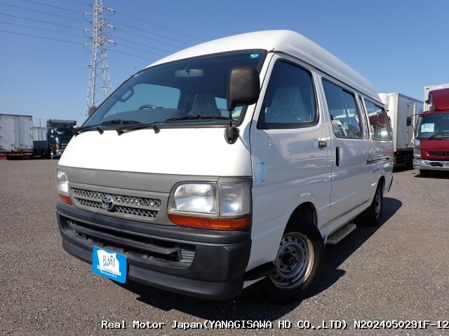 2001 TOYOTA HIACE VAN
