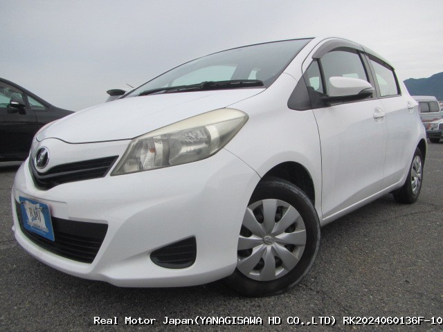 2011 TOYOTA VITZ