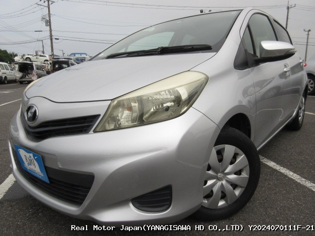 2011 TOYOTA VITZ