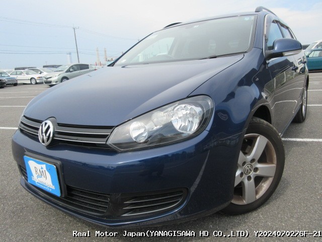 2013 VOLKSWAGEN GOLF VARIANT