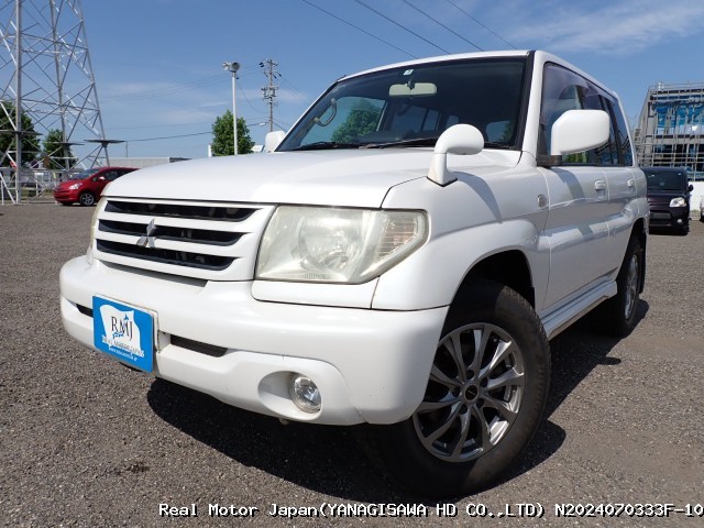 2003 MITSUBISHI PAJERO IO