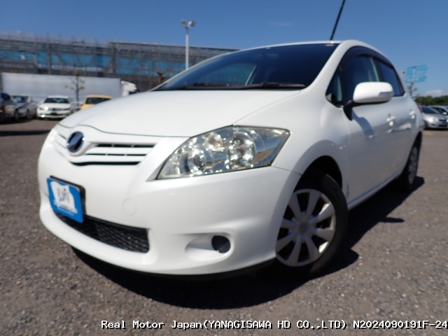 2010 TOYOTA AURIS