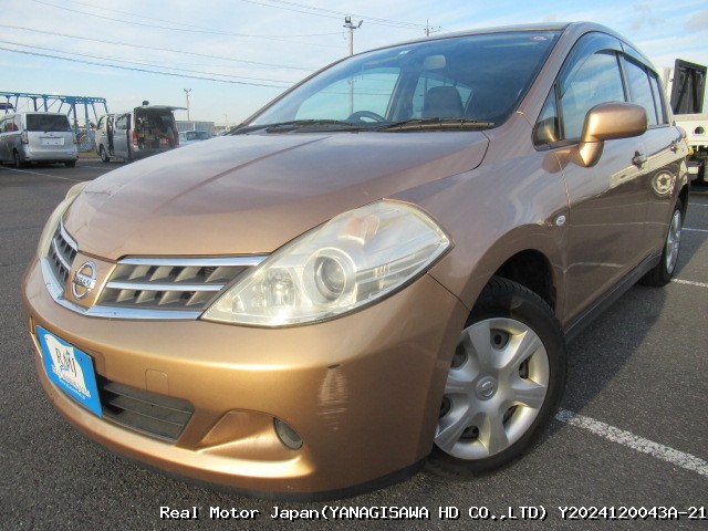 2010 NISSAN TIIDA