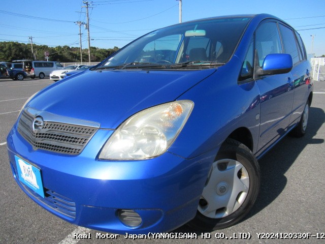 2002 TOYOTA COROLLA SPACIO