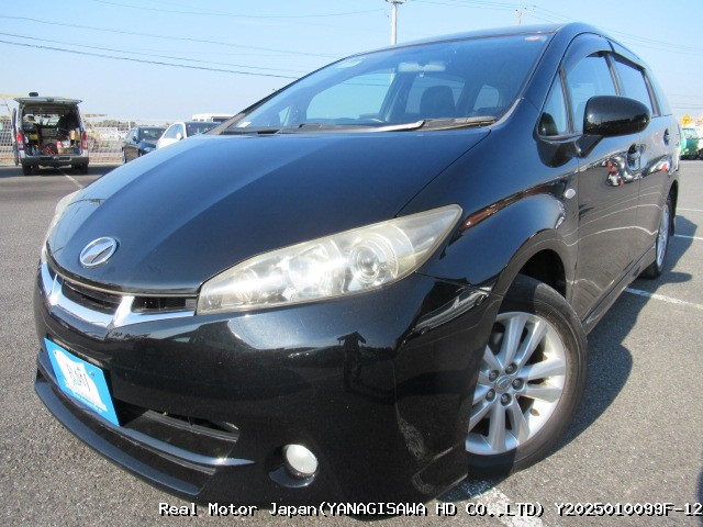 2011 TOYOTA WISH