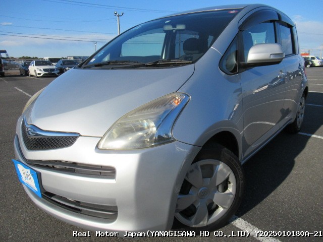 2005 TOYOTA RACTIS