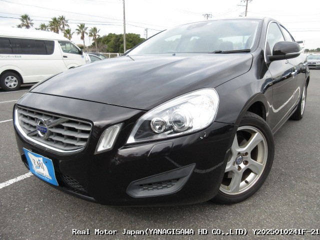 2012 VOLVO S60