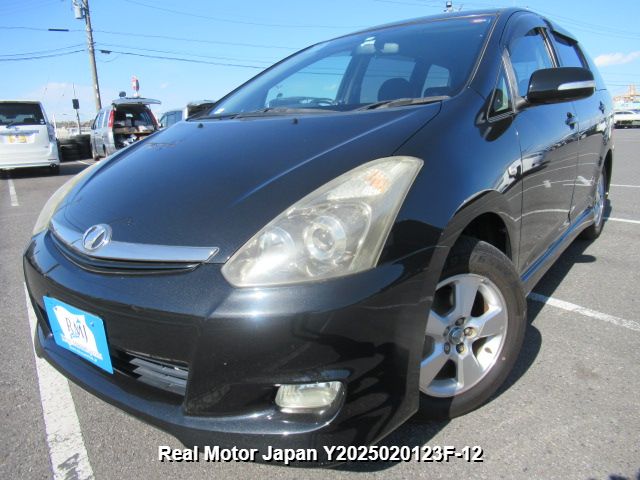 2006 TOYOTA WISH