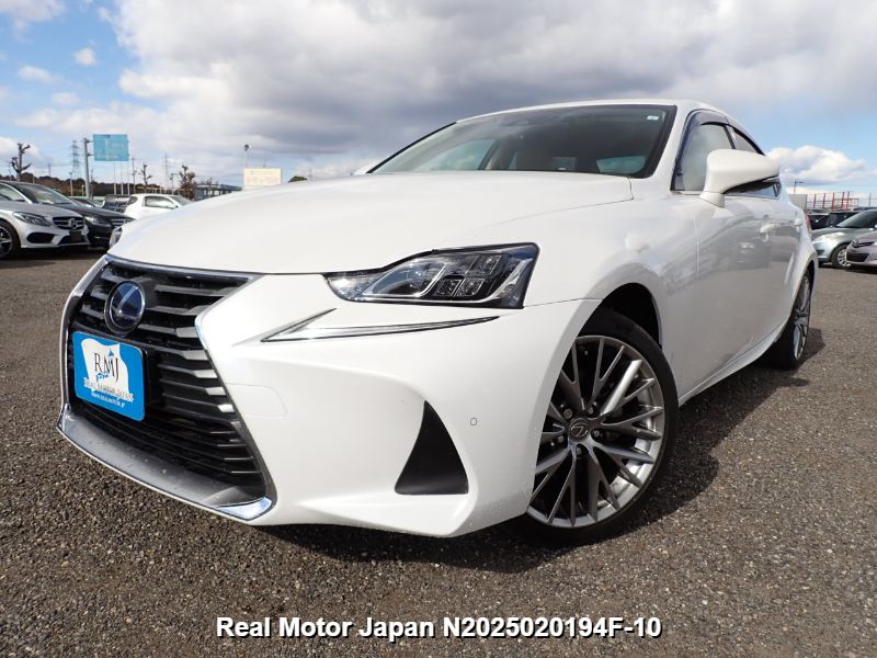 2018 LEXUS IS