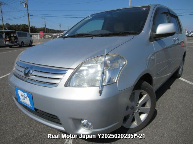 2010 TOYOTA RAUM
