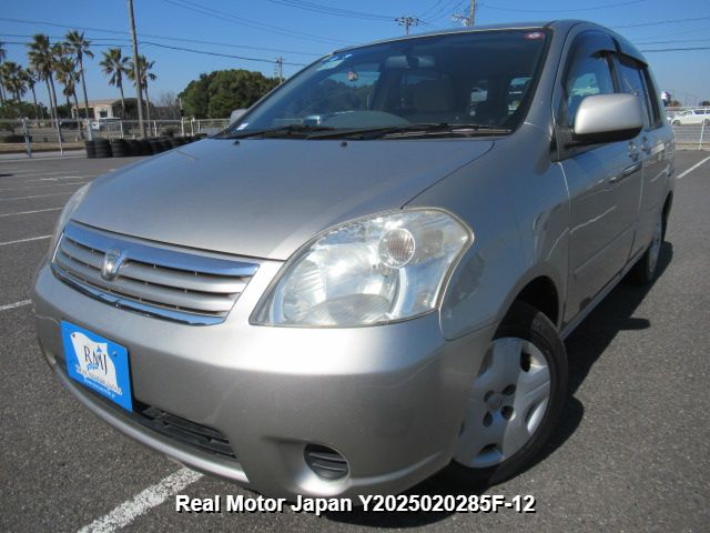 2004 TOYOTA RAUM