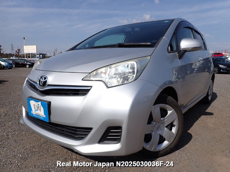 2012 TOYOTA RACTIS