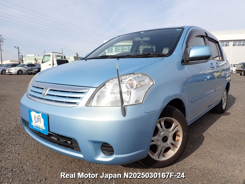 2004 TOYOTA RAUM