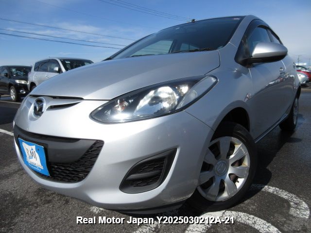 2012 MAZDA DEMIO