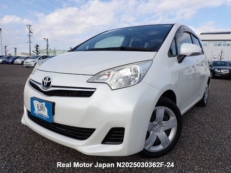 2012 TOYOTA RACTIS