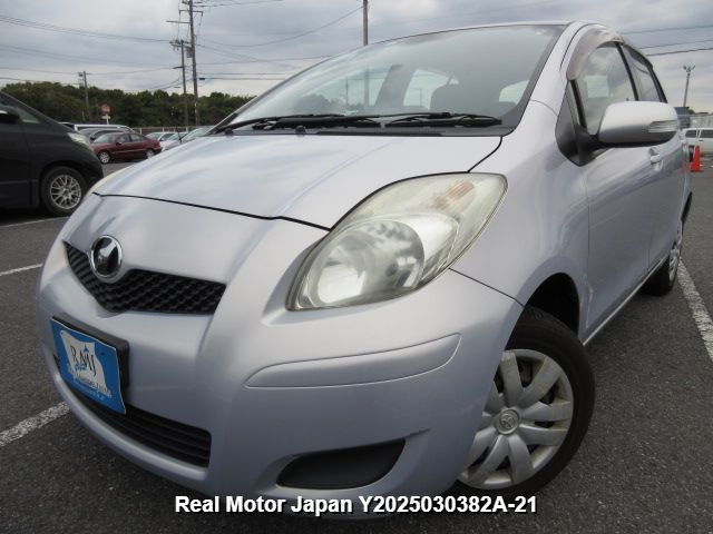 2010 TOYOTA VITZ