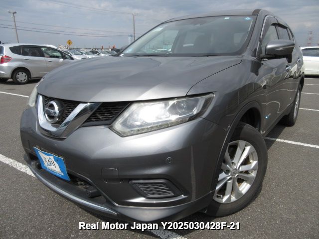 2015 NISSAN X-TRAIL