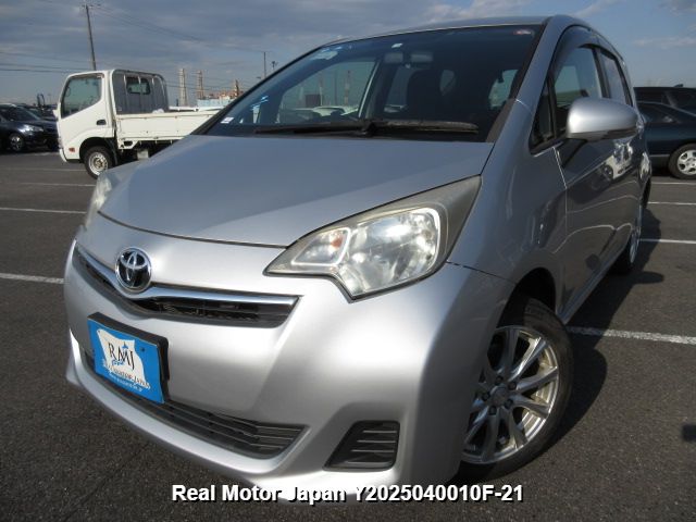 2012 TOYOTA RACTIS