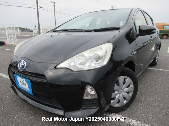 2012 TOYOTA AQUA