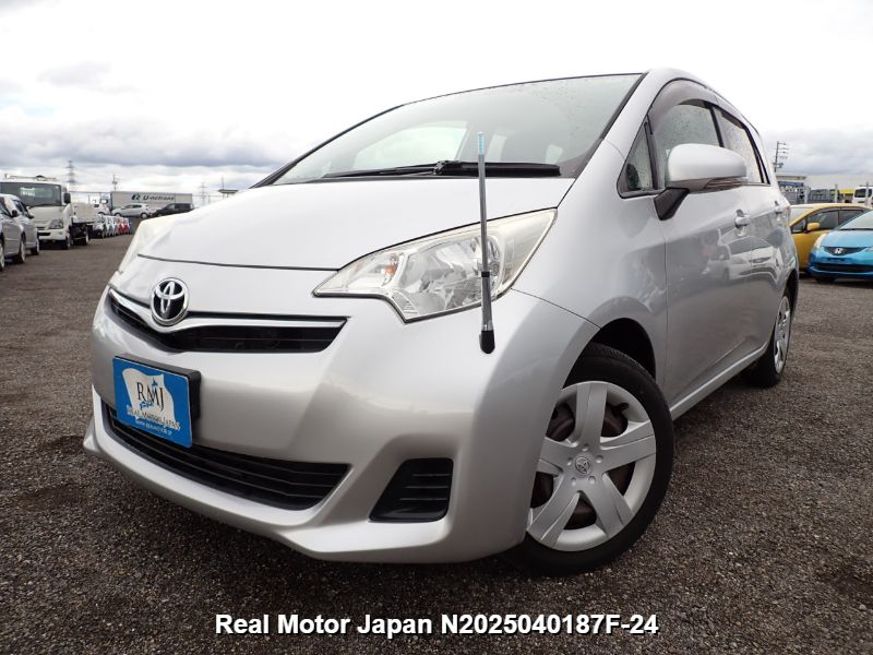 2013 TOYOTA RACTIS