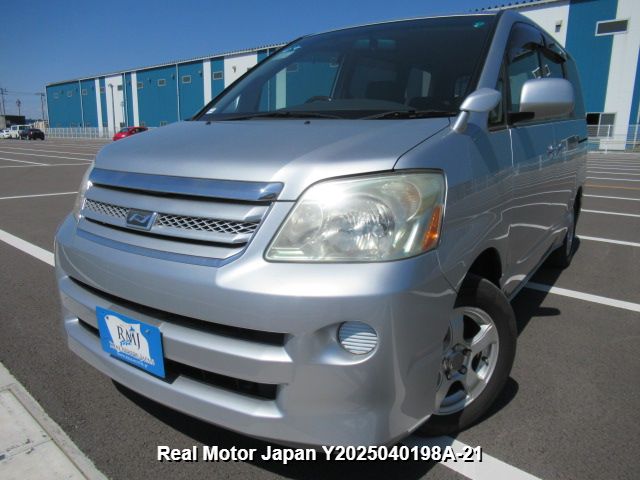 2007 TOYOTA NOAH